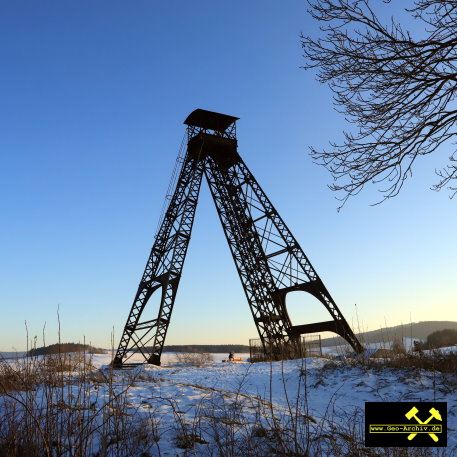 Tuerkschacht im Revier Schneeberg - Neustaedtel, Erzgebirge, Sachsen - 8. Februar 2023 (4).JPG